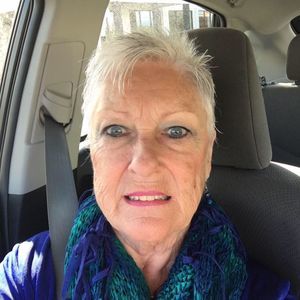 Meet your Posher, Rayna